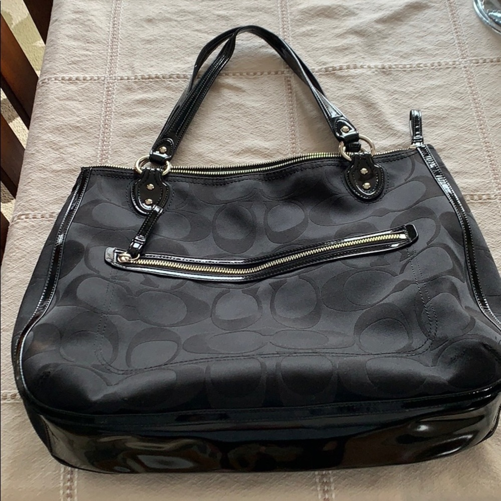 Coach tote - Picture 2 of 7